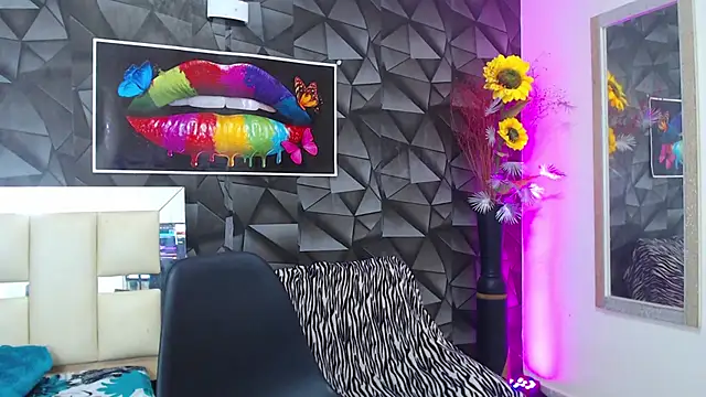 Demitryo online show from 5, 3, 2025