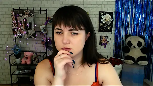 Darina M  online show from 2, 2, 2025