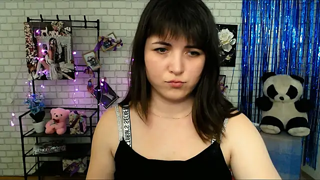 Darina M  online show from 5, 2, 2025