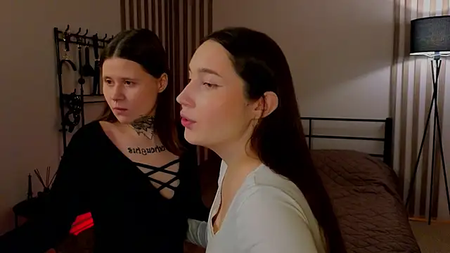 Snapshot of domDani_subMay chatting on 13, 3, 2025 domDani subMay online show from 13, 3, 2025