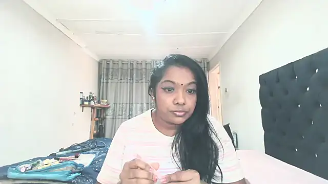 Snapshot of Indianmayaxoxo chatting on 27, 7, 2026 Indianmayaxoxo online show from 27, 7, 2026