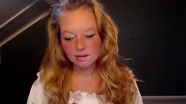 roxanna24 online show from 26, 7, 2026