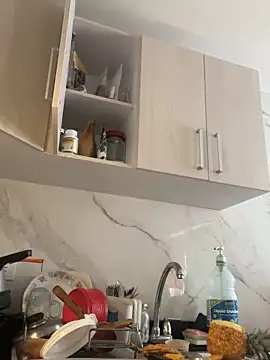 Freya Artemisa online show from 9, 2, 2025