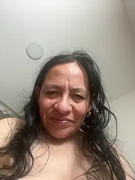 Freya Artemisa online show from 10, 3, 2025