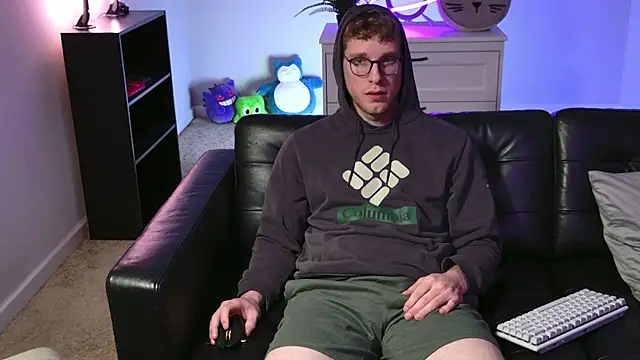 Snapshot of BlueEyedTallGuy94 chatting on 27, 11, 2025 BlueEyedTallGuy94 online show from 27, 11, 2025