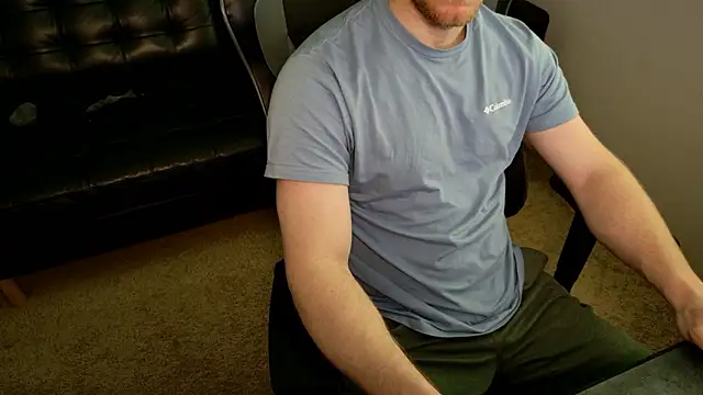 Snapshot of BlueEyedTallGuy94 chatting on 2, 2, 2026 BlueEyedTallGuy94 online show from 2, 2, 2026