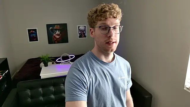 Snapshot of BlueEyedTallGuy94 chatting on 2, 3, 2026 BlueEyedTallGuy94 online show from 2, 3, 2026