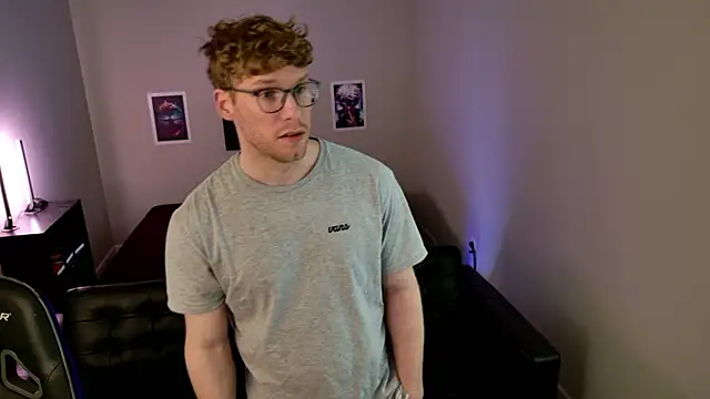 Snapshot of BlueEyedTallGuy94 chatting on 7, 3, 2026 BlueEyedTallGuy94 online show from 7, 3, 2026