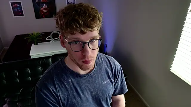 Snapshot of BlueEyedTallGuy94 chatting on 12, 3, 2026 BlueEyedTallGuy94 online show from 12, 3, 2026