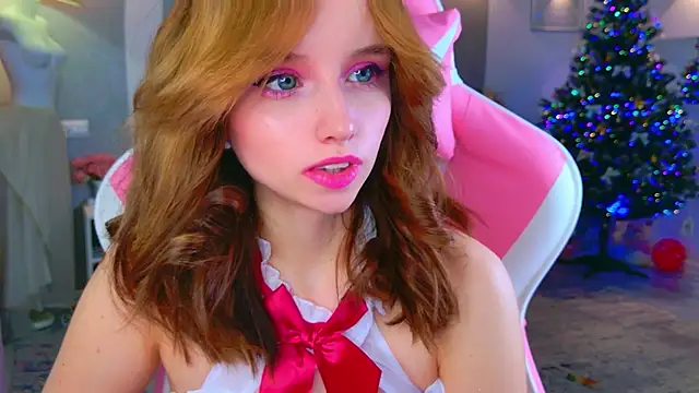 Snapshot of b4by_LoL1 chatting on 14, 12, 2025 b4by LoL1 online show from 14, 12, 2025