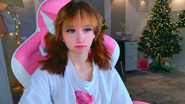 Snapshot of b4by_LoL1 chatting on 6, 1, 2026 b4by LoL1 online show from 6, 1, 2026