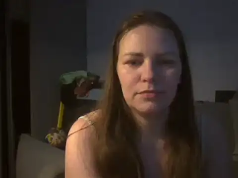 Snapshot of AnnaDiamond1 chatting on 16, 2, 2025 AnnaDiamond1 online show from 16, 2, 2025