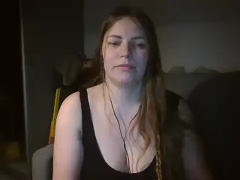 Snapshot of AnnaDiamond1 chatting on 18, 2, 2025 AnnaDiamond1 online show from 18, 2, 2025