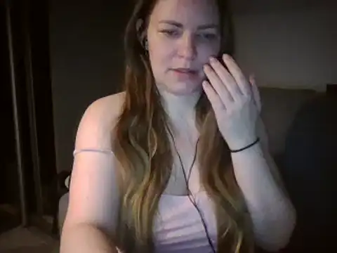 Snapshot of AnnaDiamond1 chatting on 22, 3, 2025 AnnaDiamond1 online show from 22, 3, 2025