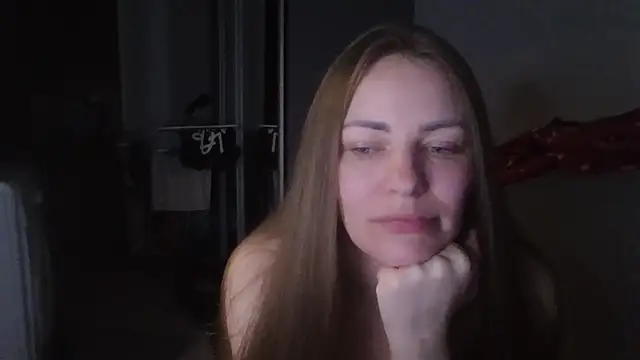 AnnaDiamond1 online show from 4, 6, 2026