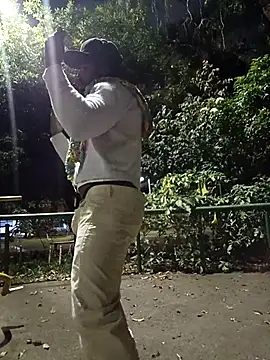 Siriss boyrag online show from 5, 10, 2025