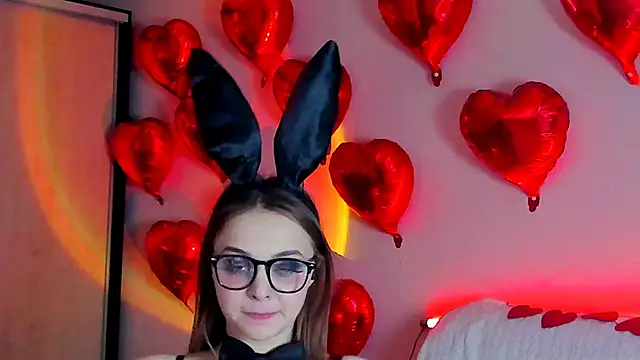 May Flower online show from 13, 2, 2025