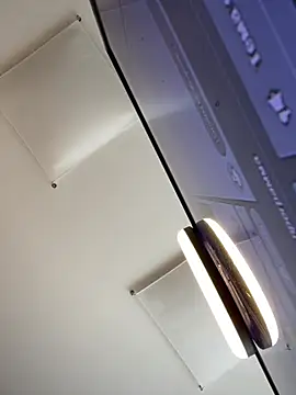 Evelinia online show from 18, 2, 2025