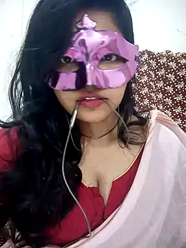 Snapshot of Shivi_shahh chatting on 7, 10, 2025 Shivi shahh online show from 7, 10, 2025