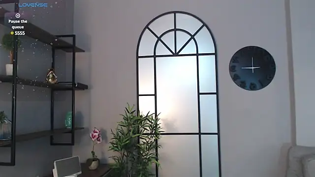 Snapshot of Ian_Daviz chatting on 5, 2, 2025 Ian Daviz online show from 5, 2, 2025