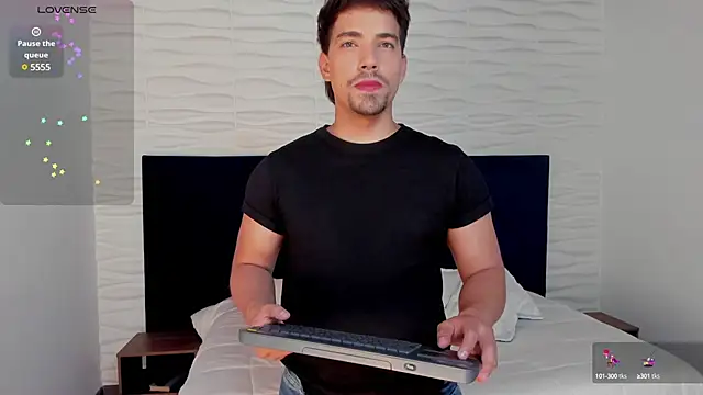 Snapshot of Ian_Daviz chatting on 9, 2, 2025 Ian Daviz online show from 9, 2, 2025