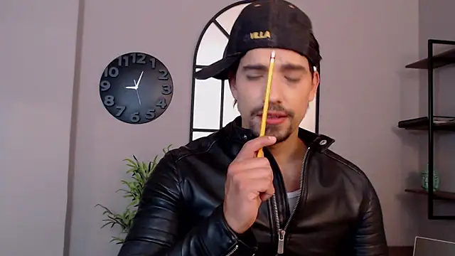 Snapshot of Ian_Daviz chatting on 20, 2, 2025 Ian Daviz online show from 20, 2, 2025