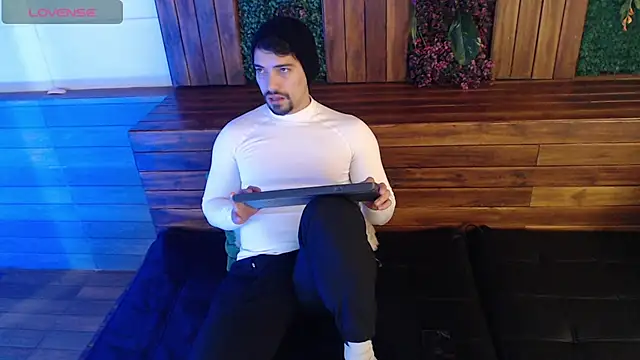 Snapshot of Ian_Daviz chatting on 11, 9, 2025 Ian Daviz online show from 11, 9, 2025