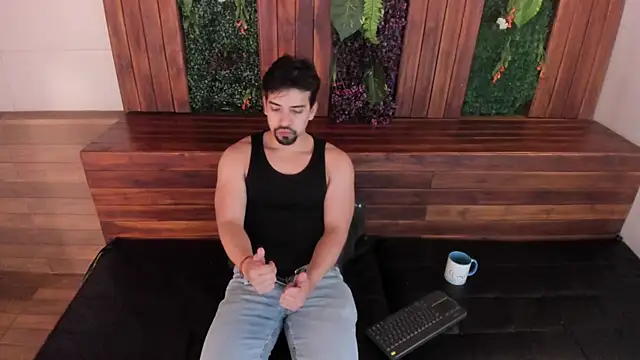 Snapshot of Ian_Daviz chatting on 20, 9, 2025 Ian Daviz online show from 20, 9, 2025