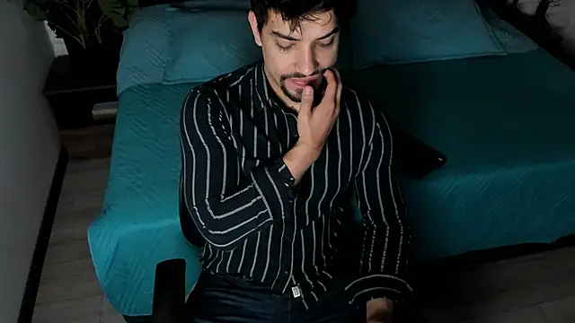 Snapshot of Ian_Daviz chatting on 23, 10, 2025 Ian Daviz online show from 23, 10, 2025