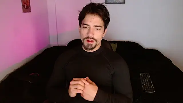 Snapshot of Ian_Daviz chatting on 12, 11, 2025 Ian Daviz online show from 12, 11, 2025