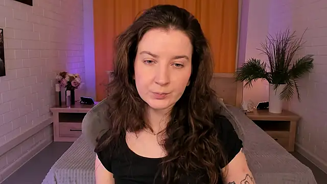 Snapshot of JackieByrd chatting on 3, 11, 2025 JackieByrd online show from 3, 11, 2025