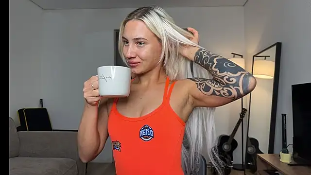 AnneBall online show from 8, 10, 2025