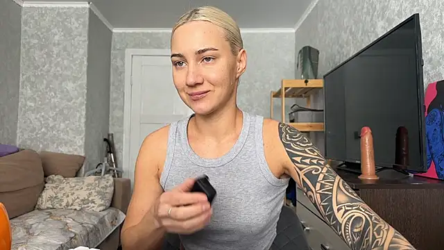 Snapshot of AnneBall chatting on 12, 2, 2026 AnneBall online show from 12, 2, 2026