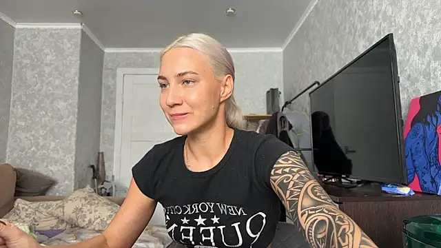 Snapshot of AnneBall chatting on 5, 3, 2026 AnneBall online show from 5, 3, 2026