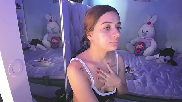 KittyKlum online show from 18, 12, 2025