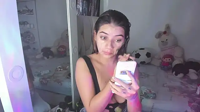 Snapshot of KittyKlum chatting on 11, 5, 2026 KittyKlum online show from 11, 5, 2026