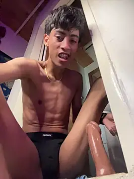 Snapshot of Mauuu18 chatting on 15, 2, 2026 Mauuu18 online show from 15, 2, 2026