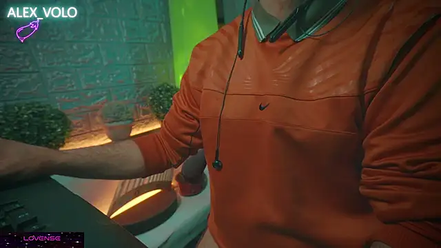 Snapshot of alex-volo chatting on 16, 1, 2025 alex-volo online show from 16, 1, 2025