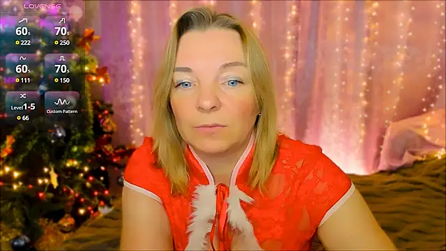 Snapshot of Regina__blue chatting on 25, 12, 2024 Regina blue online show from 25, 12, 2024