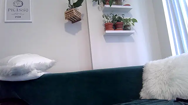 Snapshot of badblondebunny chatting on 22, 9, 2025 badblondebunny online show from 22, 9, 2025