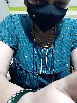 Snapshot of Kashish_18 chatting on 29, 3, 2026 Kashish 18 online show from 29, 3, 2026