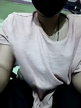 Snapshot of Kashish_18 chatting on 25, 4, 2026 Kashish 18 online show from 25, 4, 2026
