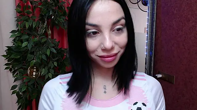 MissJuliax online show from 28, 11, 2025