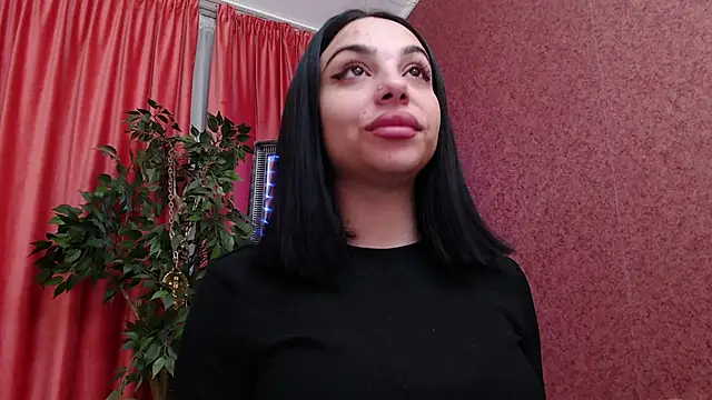 MissJuliax online show from 23, 12, 2025