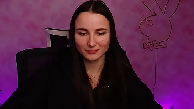 Eva Janee online show from 13, 12, 2024