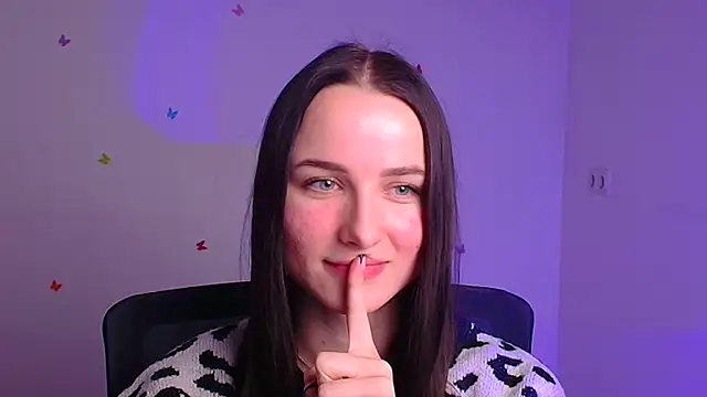 Eva Janee online show from 25, 2, 2025