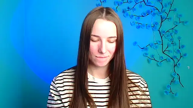 Eva Janee online show from 5, 3, 2026