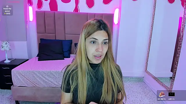 EvaaLovia1 online show from 13, 2, 2025