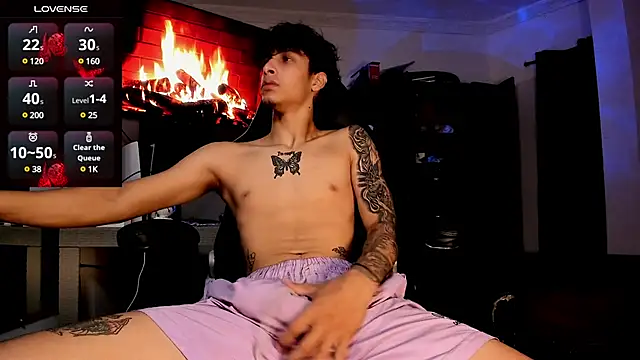 Snapshot of Snakebutterfly chatting on 21, 2, 2025 Snakebutterfly online show from 21, 2, 2025