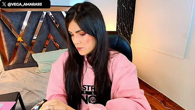 Amara vega online show from 22, 11, 2025